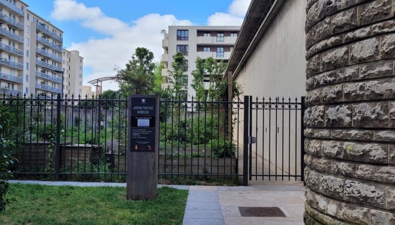 Illustration de : Installation de boîtes à livres dans le quartier Plein Sud